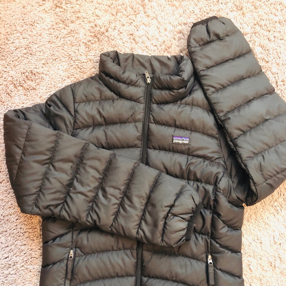 Patagonia Girls’ Down Jacket Size L (12)